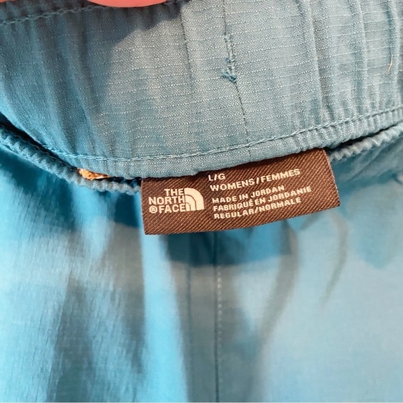 The North Face Womens Class V Pathfinder Pull-On Short In Teal/Blue Size Large - Picture 3 of 13